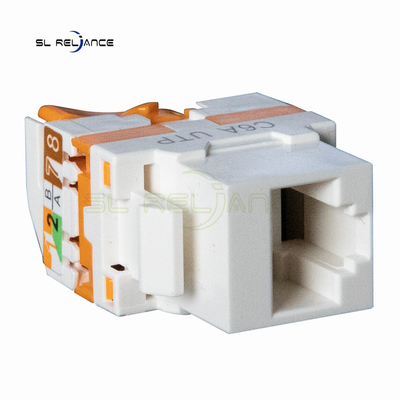 L'accoppiatore trapezoidale del CE ROHS UTP Cat6a gira il breve connettore trapezoidale Rj45